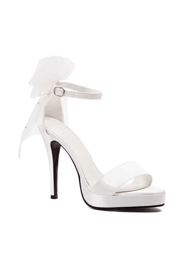 4.5 Bride Sandal with veil on back of shoe.